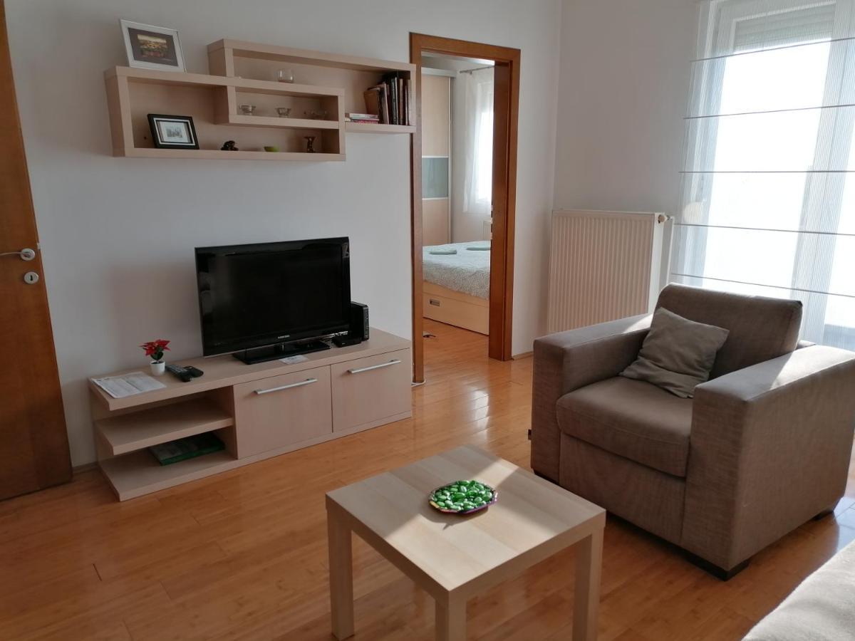 Apartman Breza Kruševac Exteriér fotografie